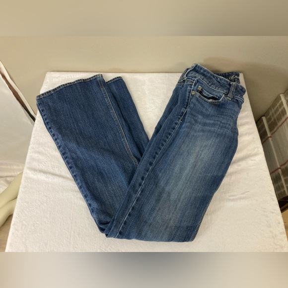 American Eagle Outfitters Denim - American eagle artist jeans